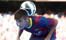 开云体育视频直播-特奥的节奏，阿根廷的利刃，当潘帕斯雄鹰强行终结葡萄牙的梦想