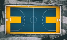 开云官方app入口-库里三分雨浇灭悬念，勇士生死战力克北京队