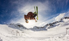 开云体育-久保建英，从委内瑞拉血拼到带队取胜，利物浦新星的亚洲之光