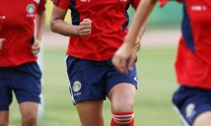 开云体育直播-杜塞尔多夫女足全力倾心，迎接挑战