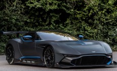 开云体育-绿茵场上的双重奏，本泽马德甲封神夜与法国队的战术遗产