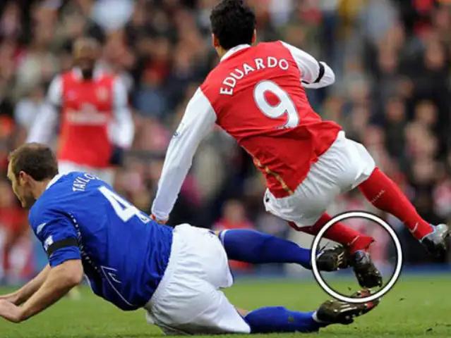 包含足球场上的纷争,让人目不暇接的词条 包含足球场上的纷争,让人目不暇接的词条