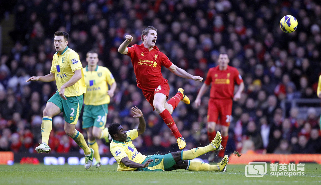 利物浦主场轻取诺里奇，冠军希望日益增加