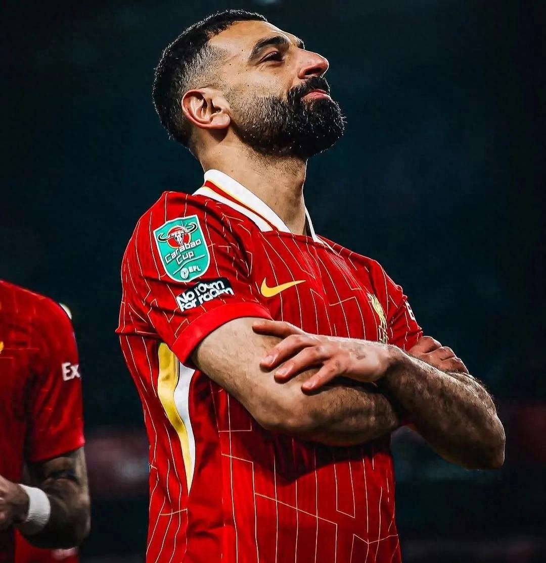 欧预赛:球员们用实力和拼搏书写传奇的简单介绍 欧预赛:球员们用实力和拼搏书写传奇的简单介绍