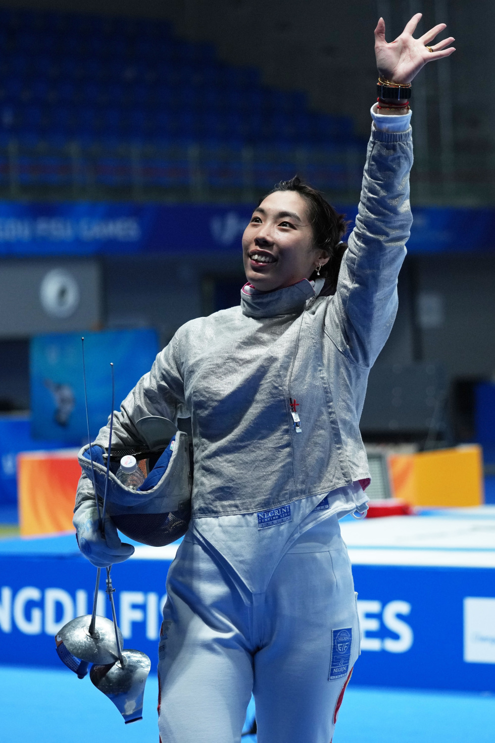 关于女子击剑选手领先一筹,雄踞榜首的信息 关于女子击剑选手领先一筹,雄踞榜首的信息