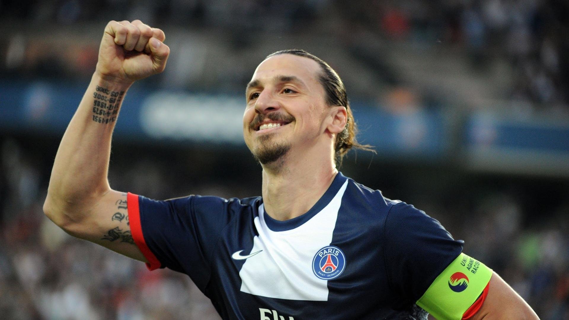 德甲争冠战焦点战,利物浦强势拿下哥斯达黎加的战术启示